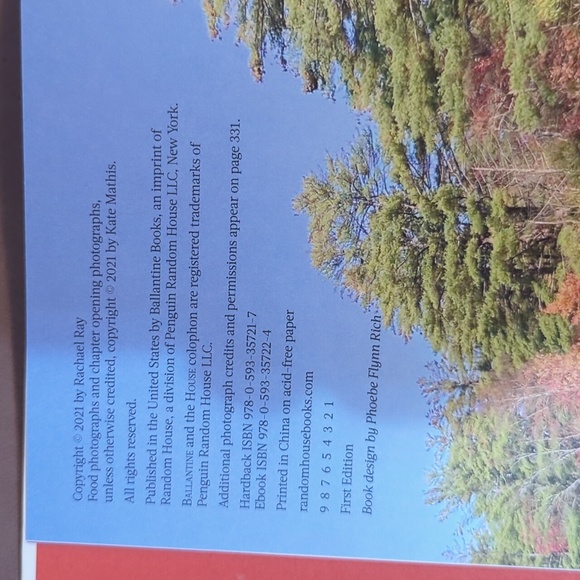 Rachael Ray This Must Be The Place Cookbook 2021 by Penguin Random House HB - Picture 4 of 16